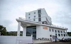 Pg Sons Hotel Nandurbar